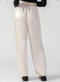 Sanctuary Margot High Waist Pants in toasted marshmallow - women's pants - detail view