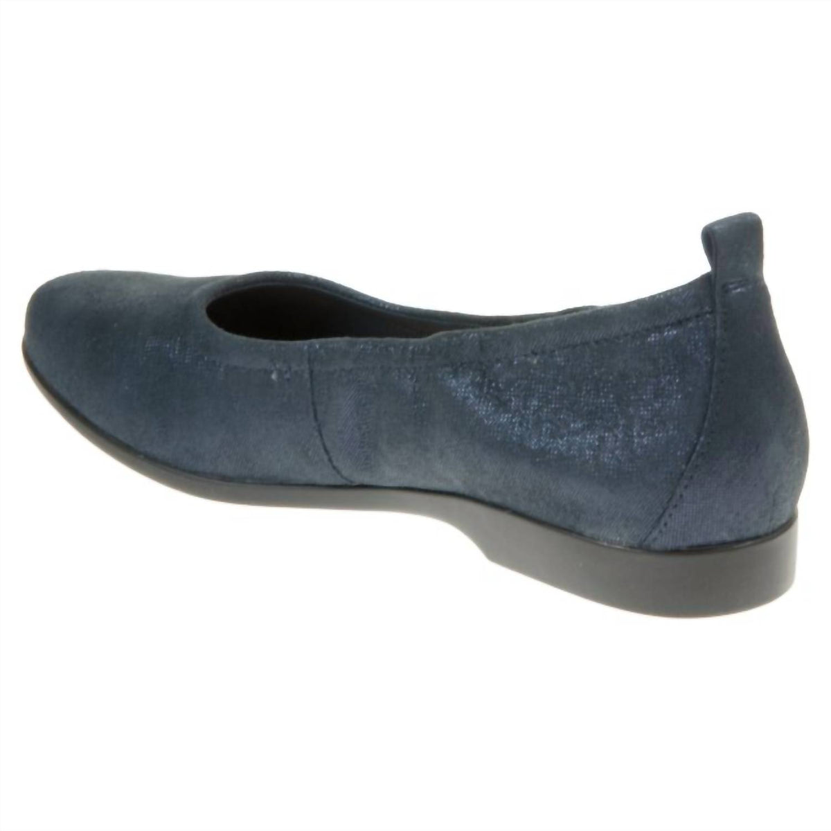 Clarks - Women's Un Darcey Vibe Flat Shoes