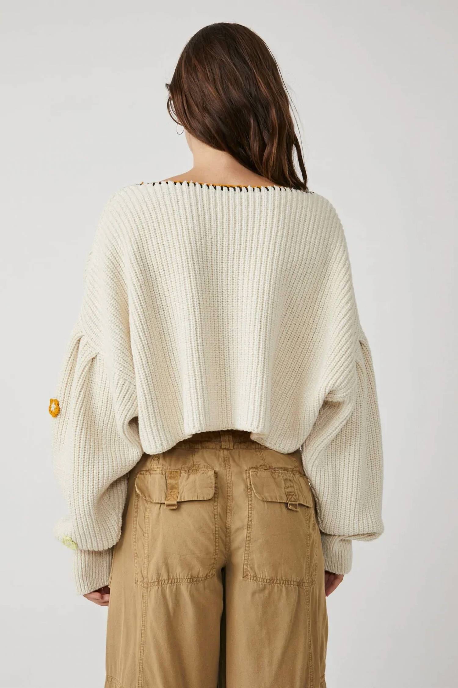 Echo - Crochet Cropped Sweater