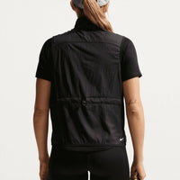 NIKE Acg Gilet Vest in black summit white - women's jacket - detail view
