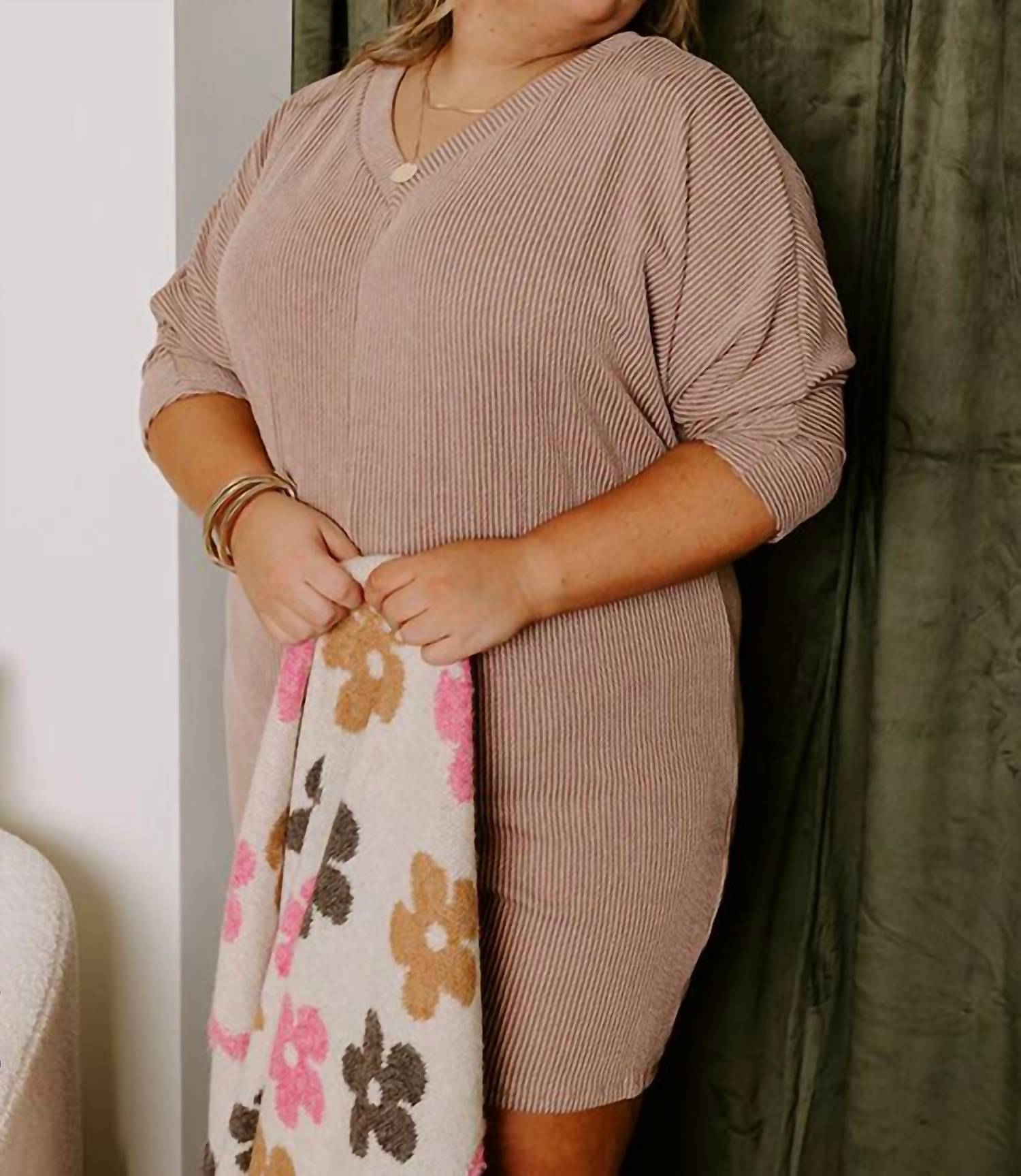 Entro - Casual Chats Shift Dress - Plus