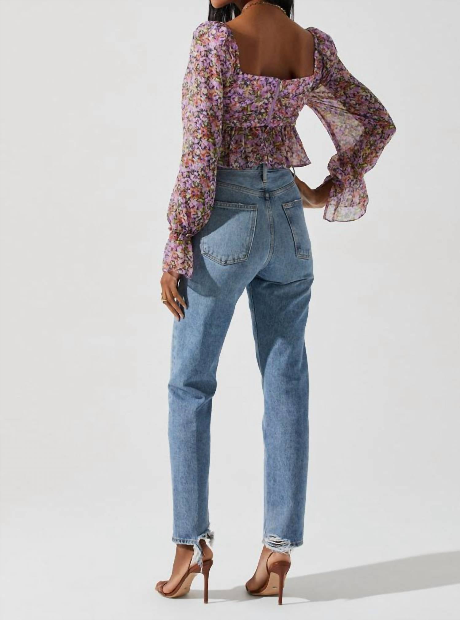 Astr - Luann Long Puff Sleeve Top
