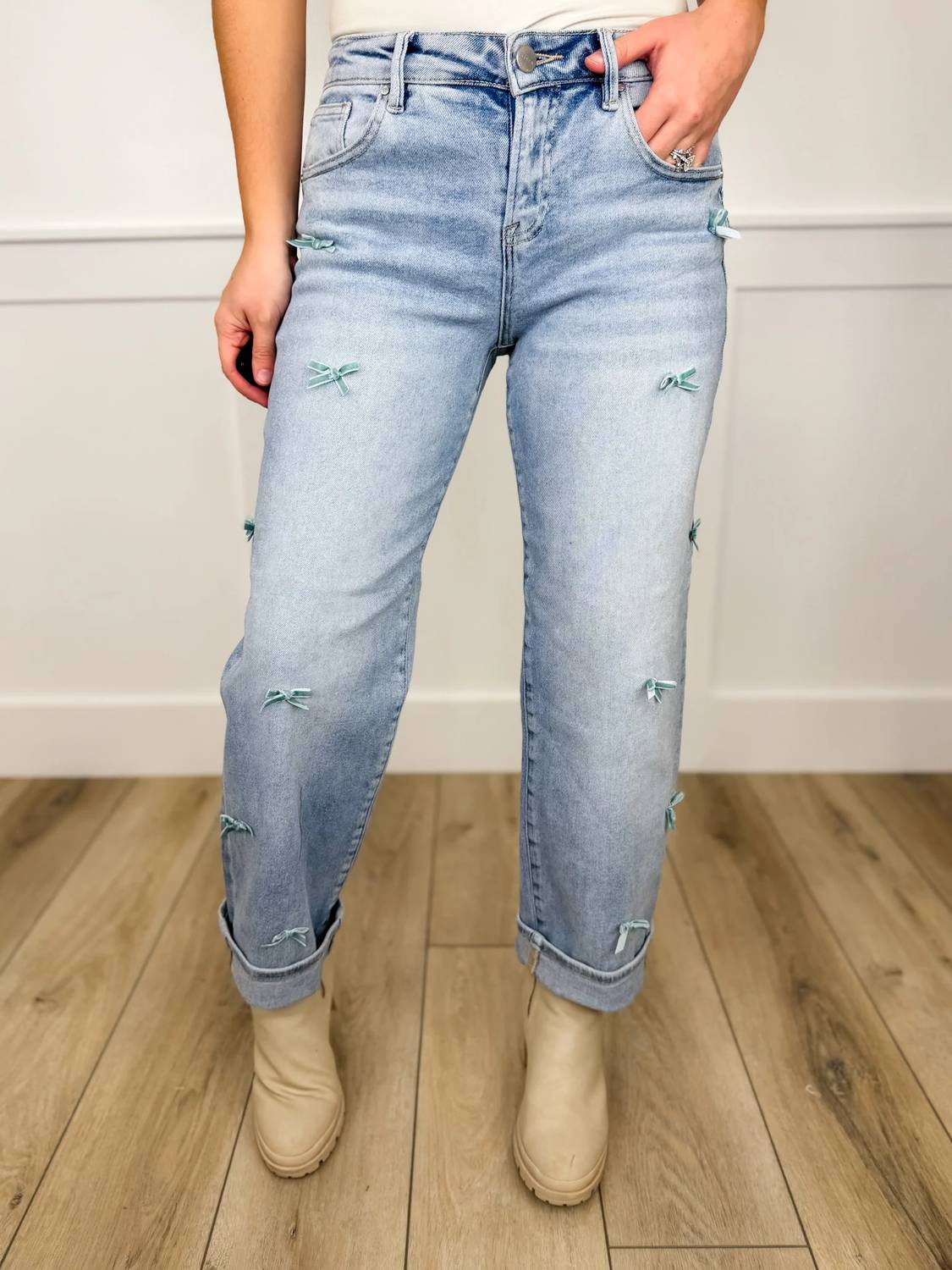 Risen - Cassidy High-rise Barrel Leg Bow Detail Cropped Jeans
