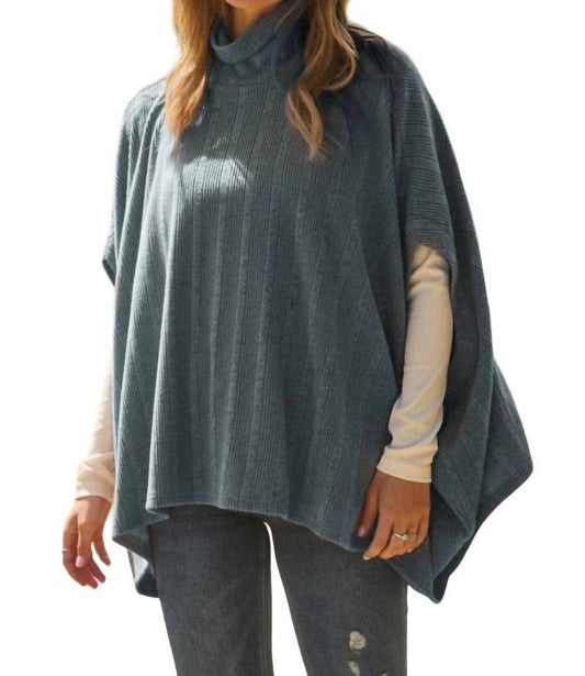 Oddi - Bambi Turtleneck Poncho