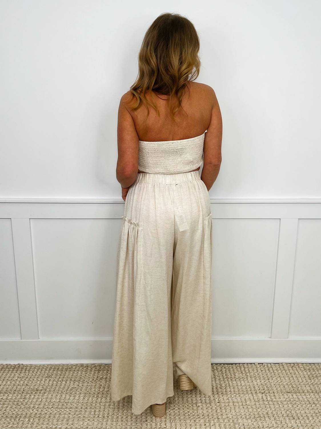 Aakaa - Tube Top And High-rise Wide Leg Set