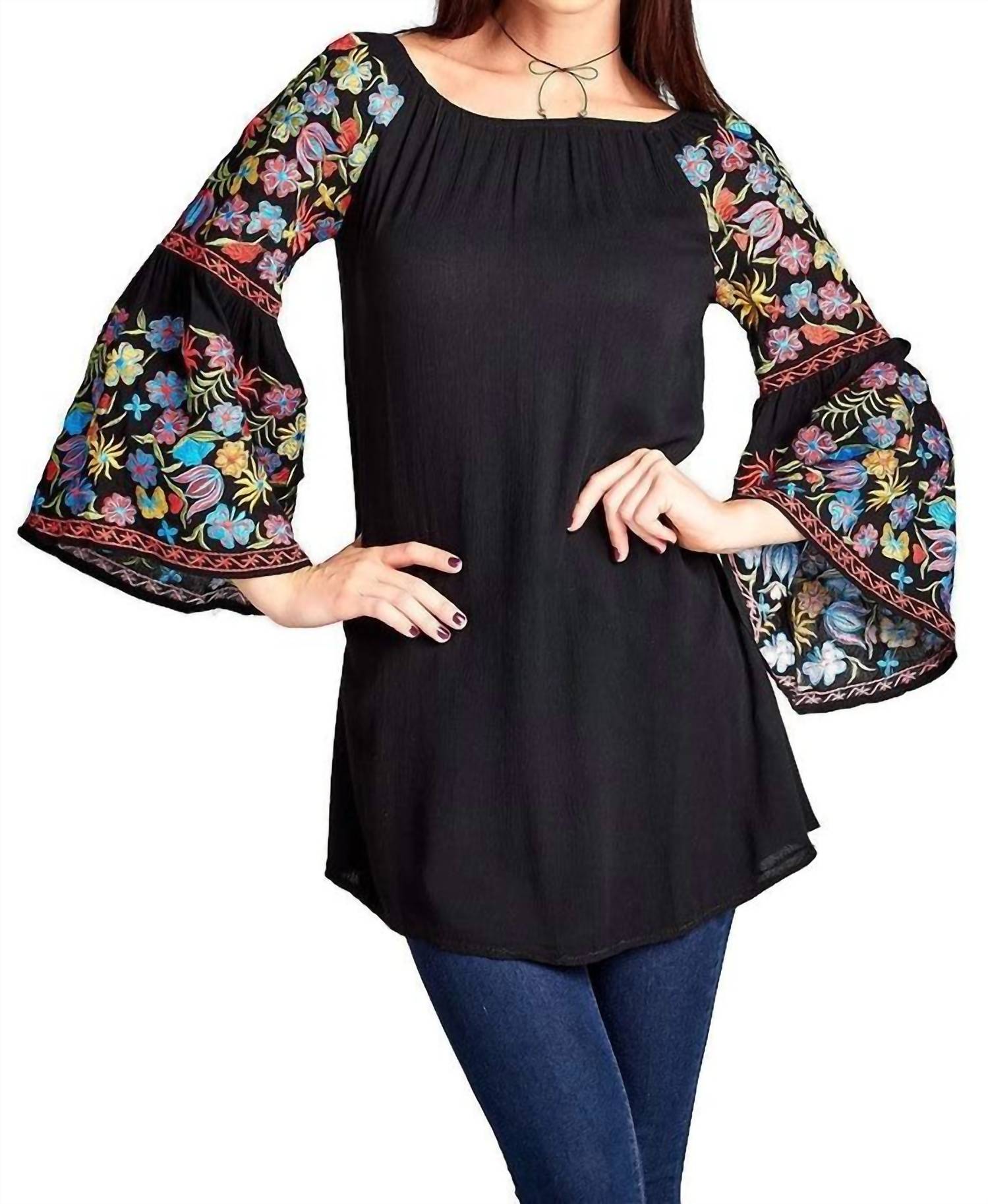 Velzera - Floral Embroidered Off The Shoulder Mini Dress
