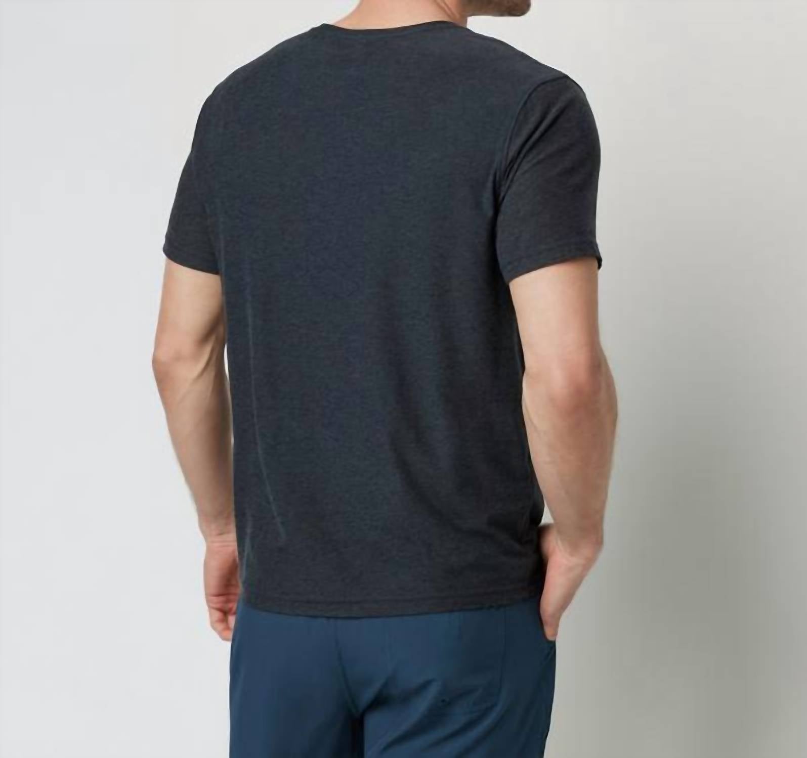 Vuori - Strato Tech Tee