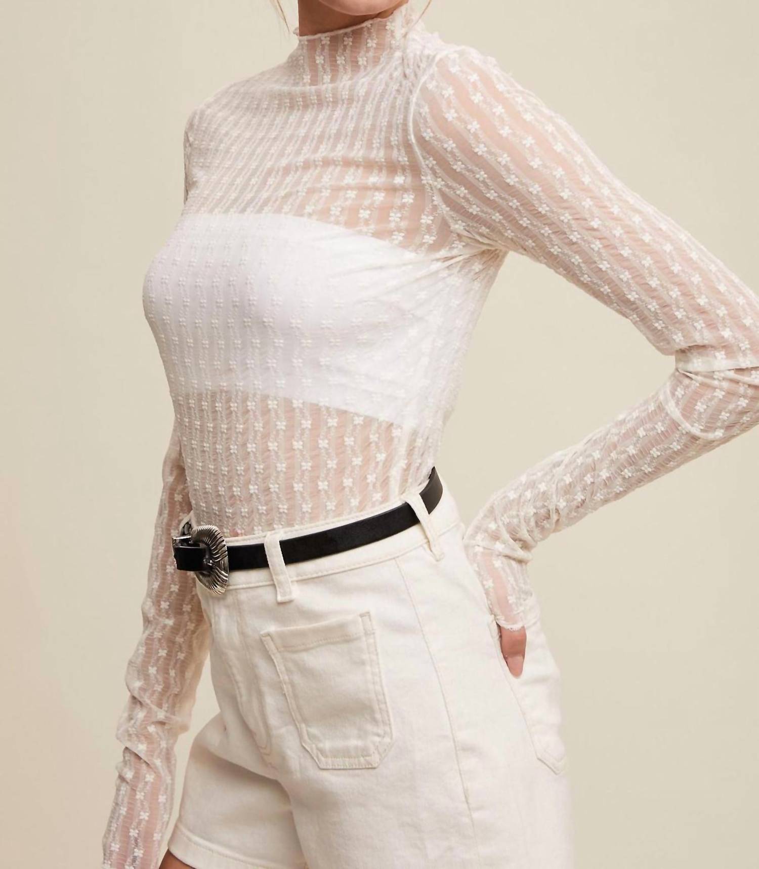 Listicle - Lace Layering Top