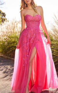 Jovani - Sweetheart Lace Appliqued Dress
