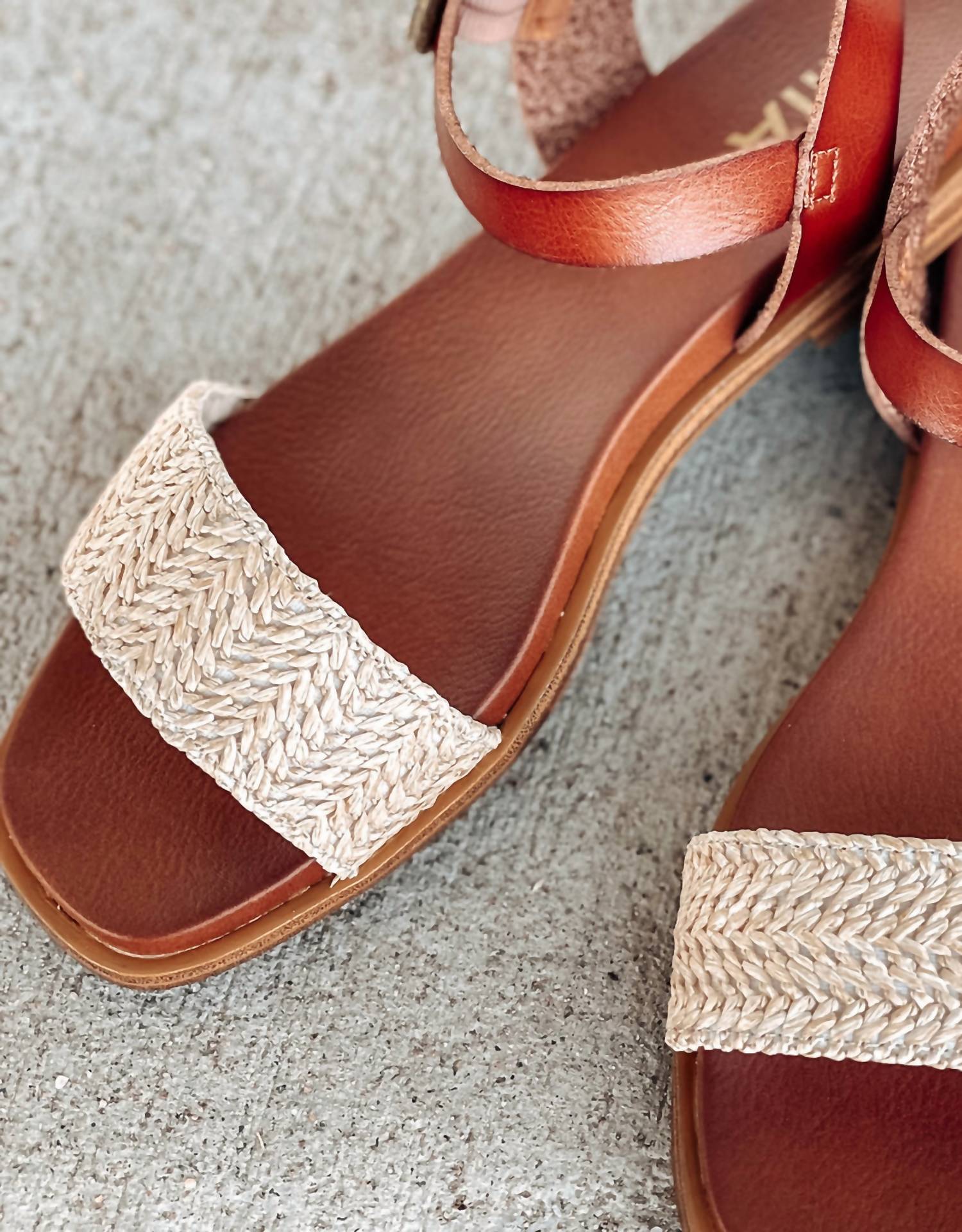 Mia - Women's Karina Sandal