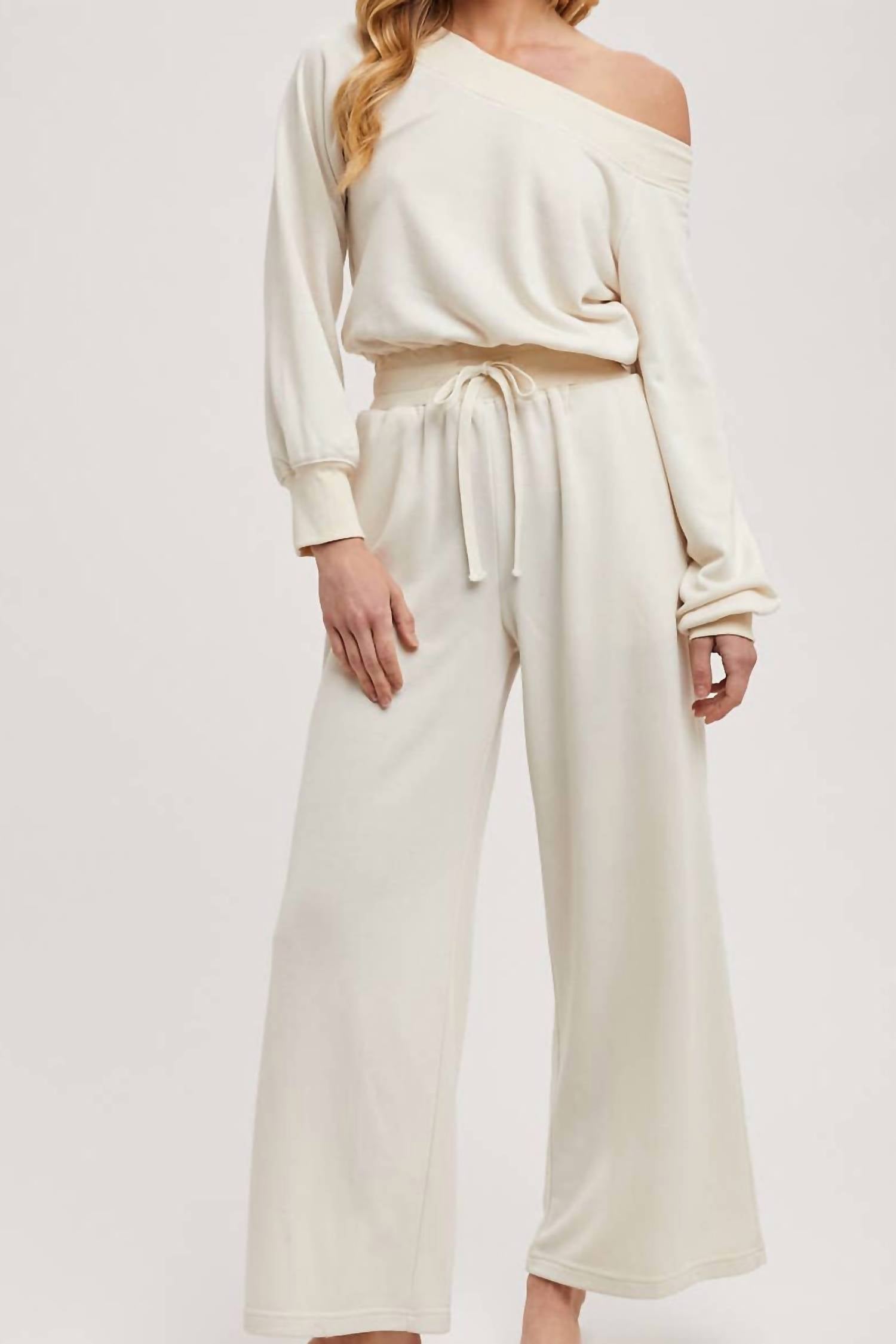 Bluivy - Wide Neck Off The Shoulder Knit Jumpsuit