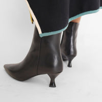 Pavement - Women's Wilma Heeled Booties