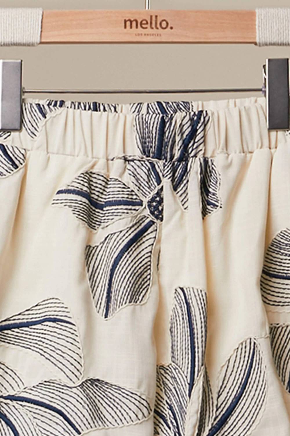 Mello - Women's Elastic Shorts