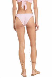 Devon Windsor - Camden Bottom