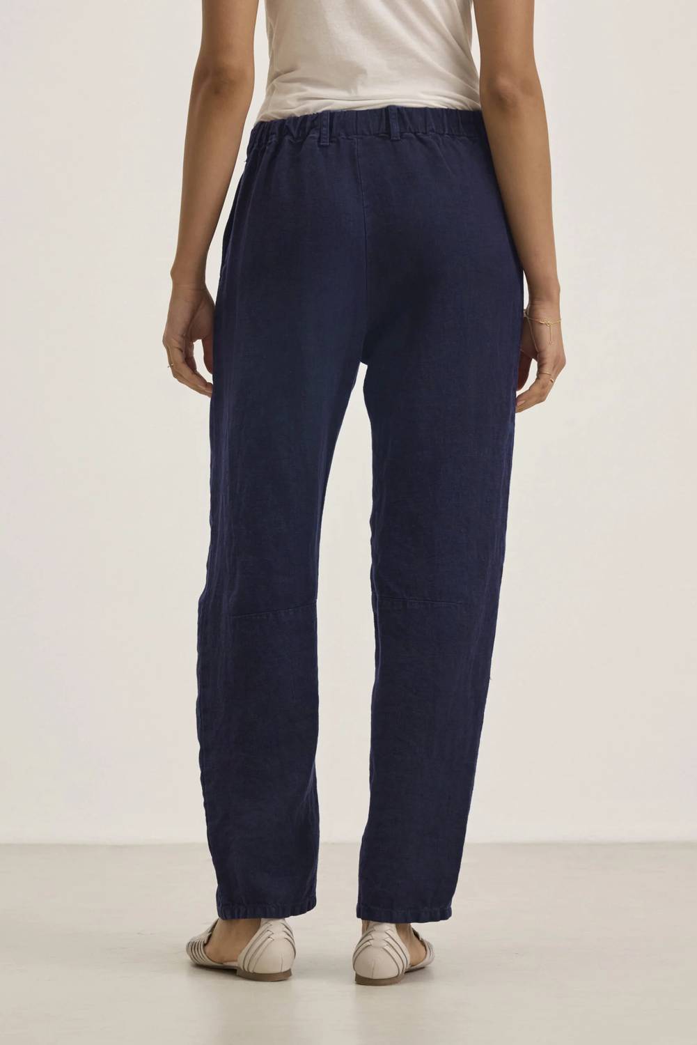 Velvet By Graham & Spencer - Taylor Heavy Linen Barrel Leg Pant
