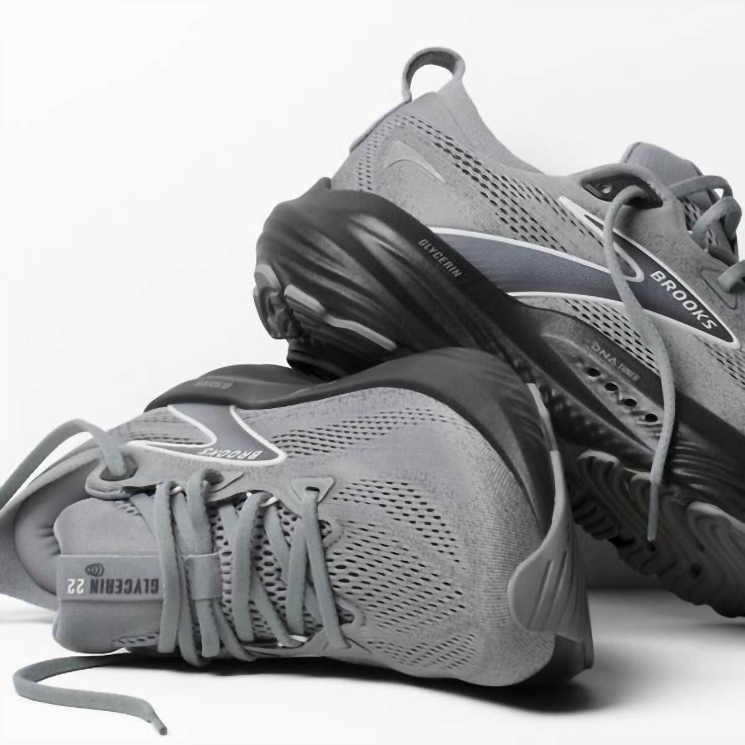 BROOKS Men Glycerin 22 Running Shoes in primer gray ebony bluewash - men's shoe - view 6