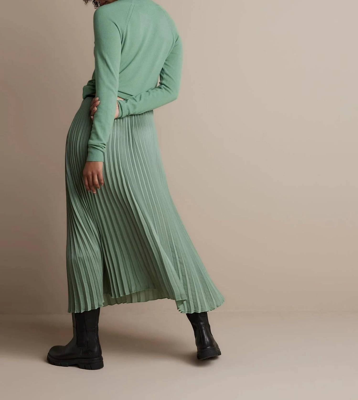 summum Women's Plisse Skirt in jade - women's skirt - detail view