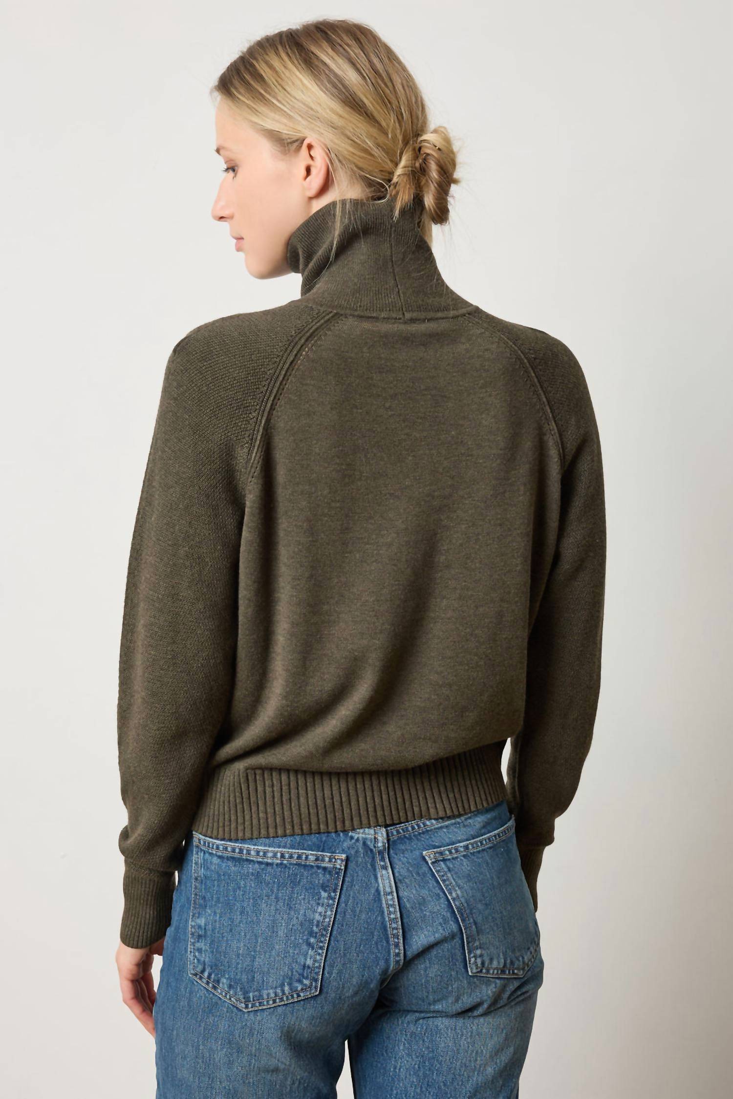 Lilla P - Relaxed Turtleneck Sweater