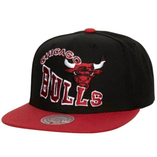 Mitchell & Ness - MEN'S NBA CHICAGO BULLS CROOKED PATH SNAPBACK CAP