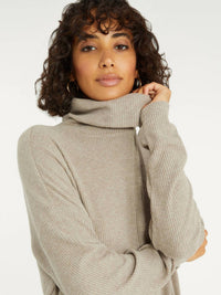Find Me Lounging Tunic Pullover
