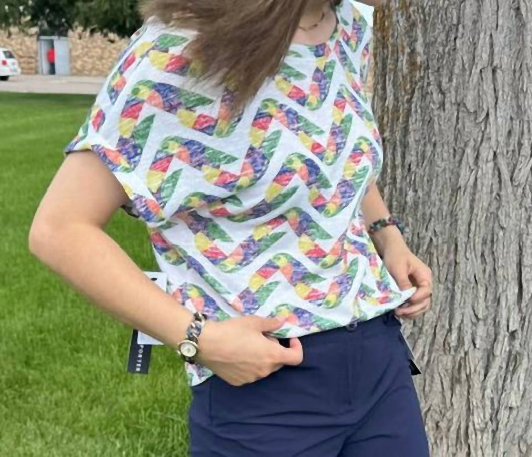 Tribal - REVERSABLE CREW V-NECK TOP