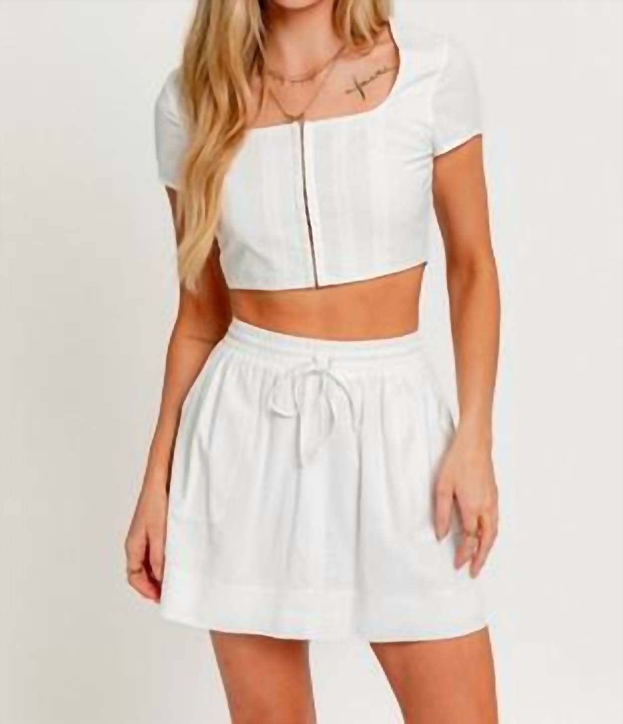 Lelis - Square Neck Top And Skirt Set