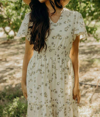 Mikarose - V-neck And Flutter Sleeves Dress