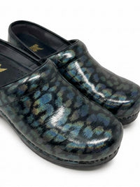 Dansko - Women's Professional Patent Clogs