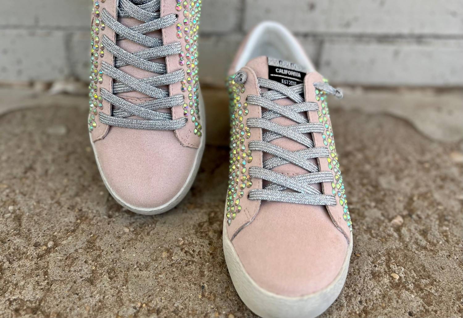 Miim - Women's Highlight Of My Outfit Sneakers