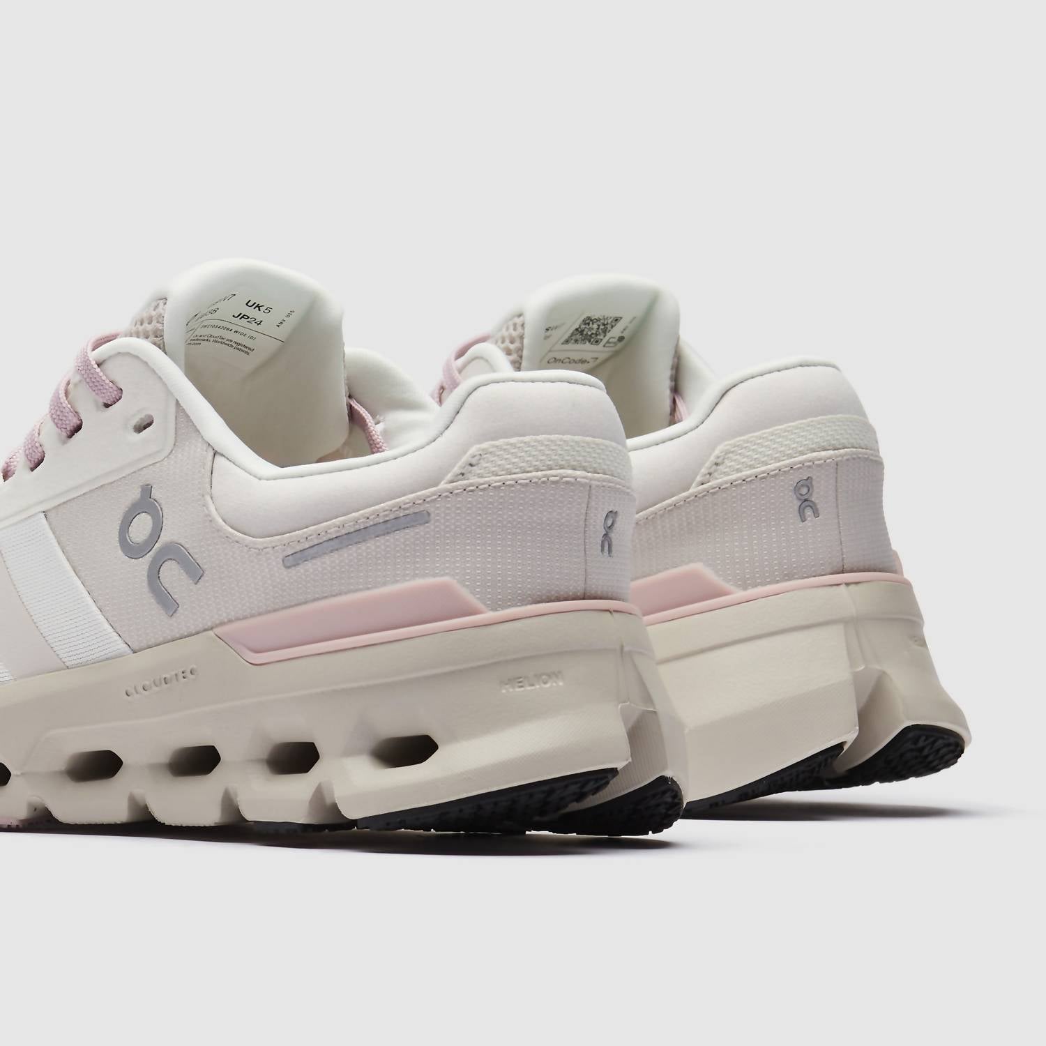 On - Women's Cloudrunner 2 Wide Running Shoes