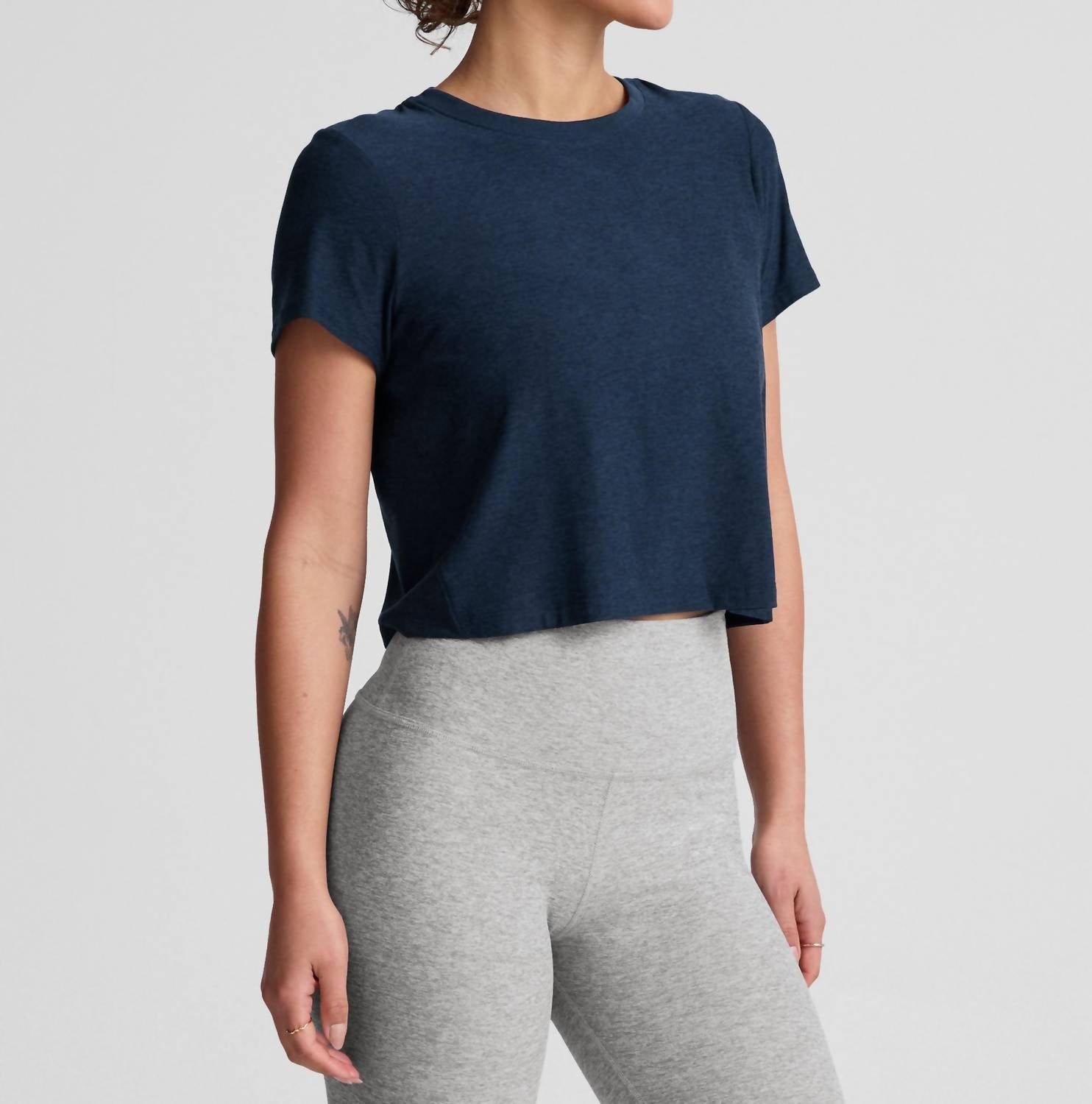Beyond Yoga - Featherweight Supreme Cropped Tee