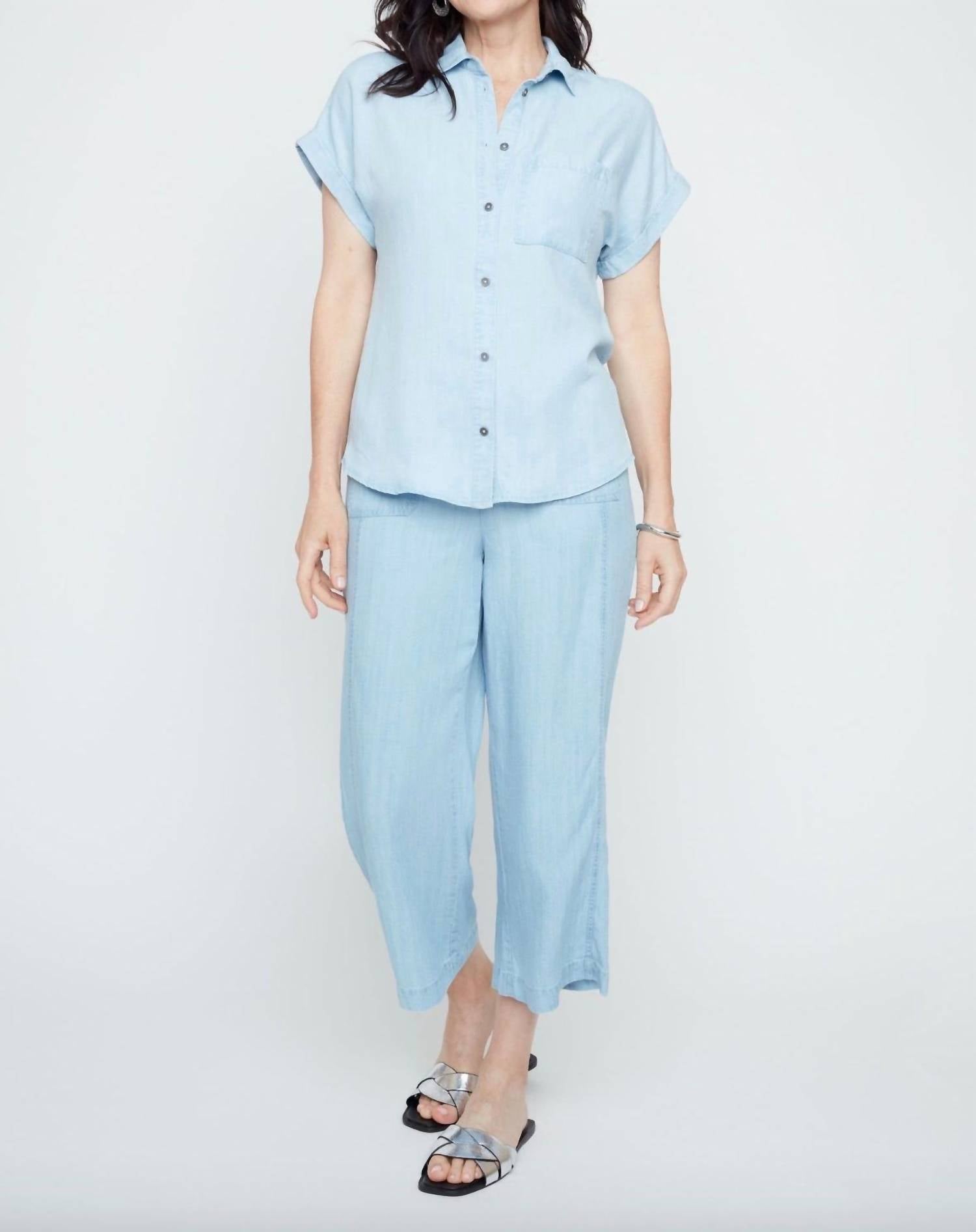Renuar - Easy Days Chambray Button-up Shirt