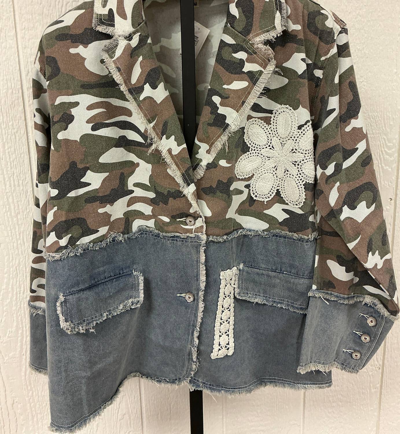 POL Camo Half Denim Jacket - women's jacket - view 5