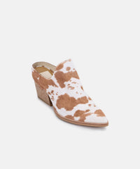 Dolce Vita - Women's Lindsy Chunky Stacked Heel Boots