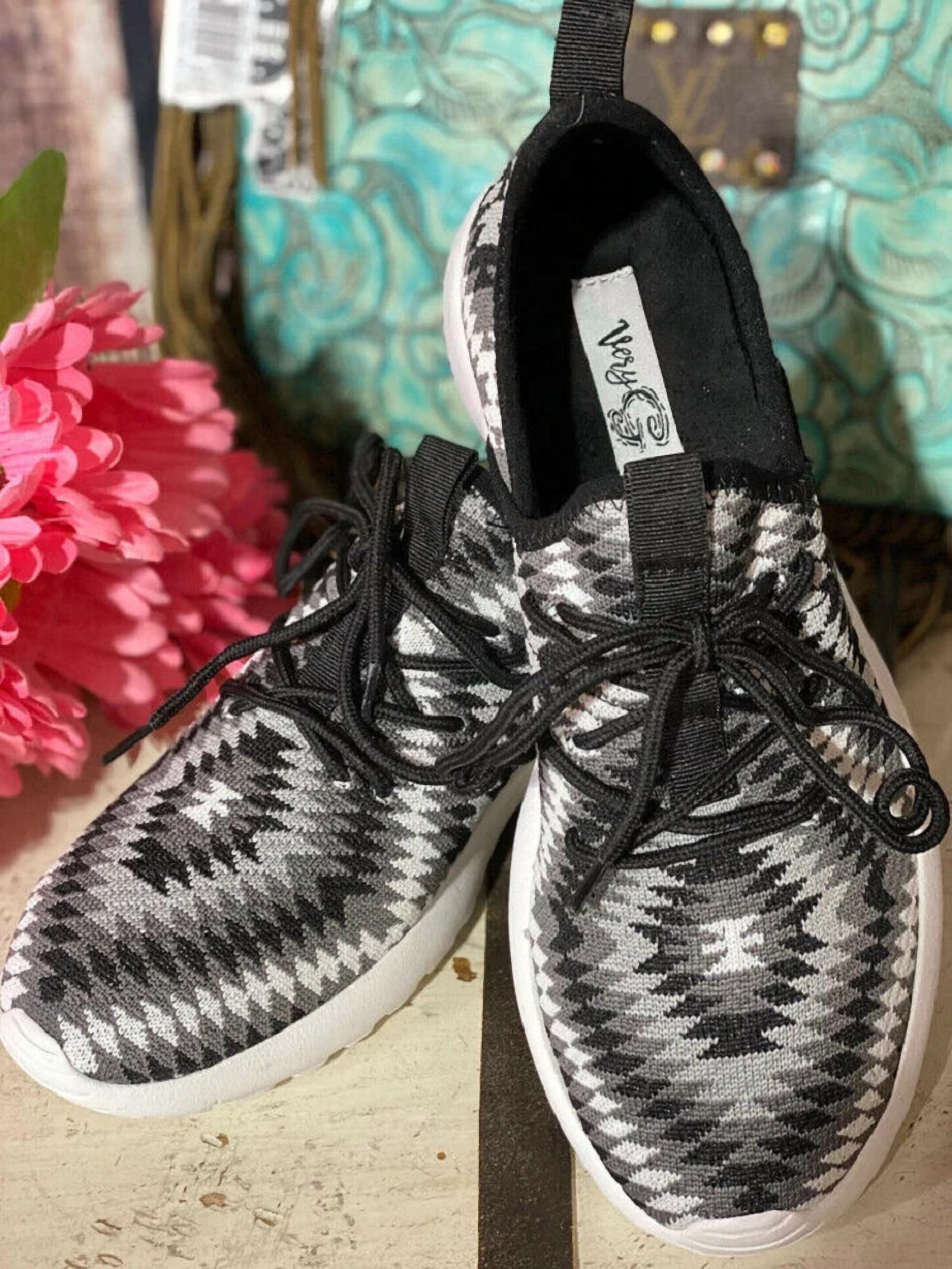 Very G - Women's Aztec Cerrito Shoes