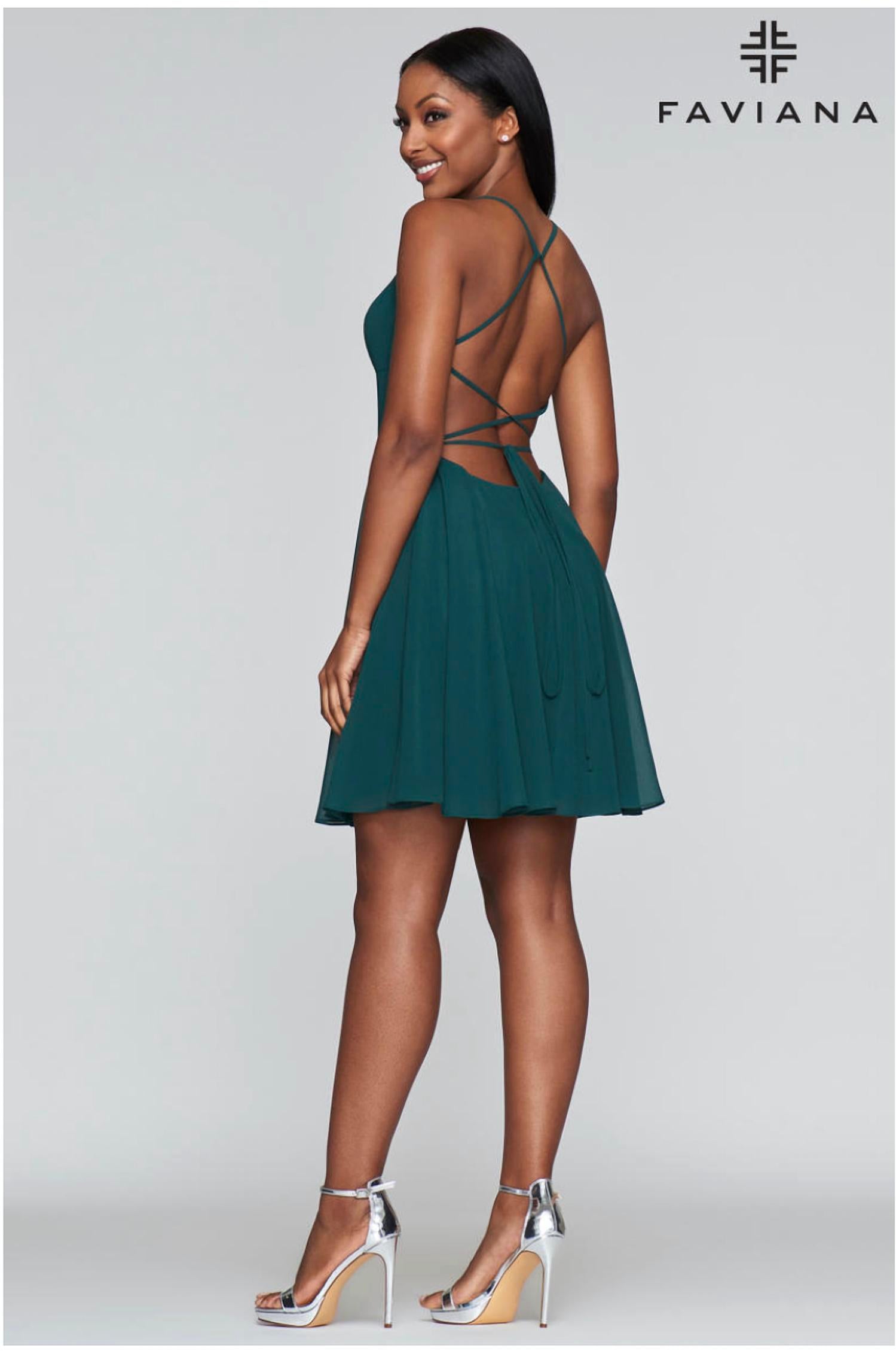 Faviana - Lace-Up Back Halter Chiffon Cocktail Dress