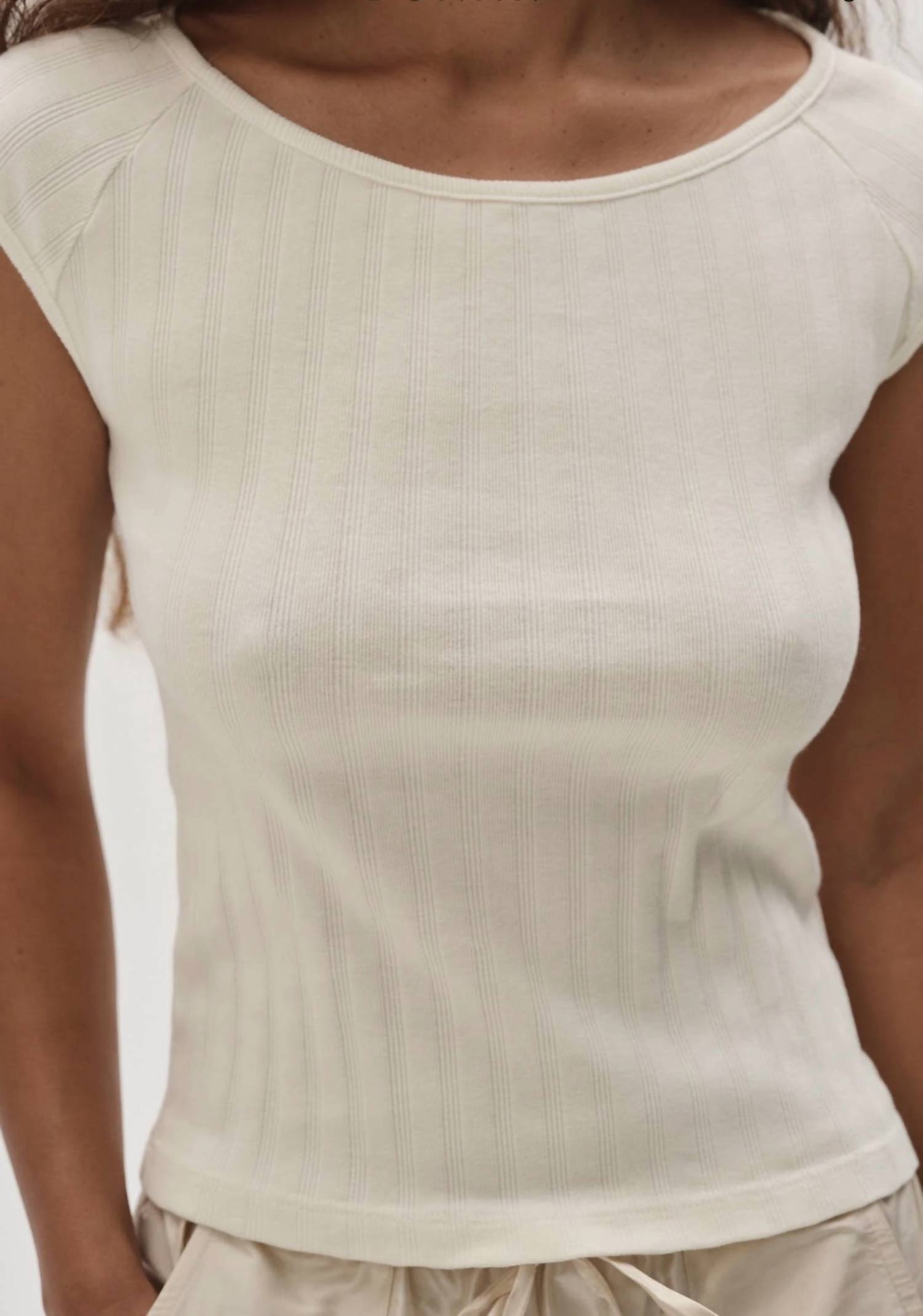 Donni. - varled wide neck tee
