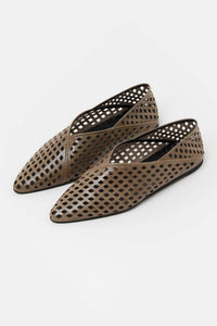 Closed - Women's Ballerina Shoe