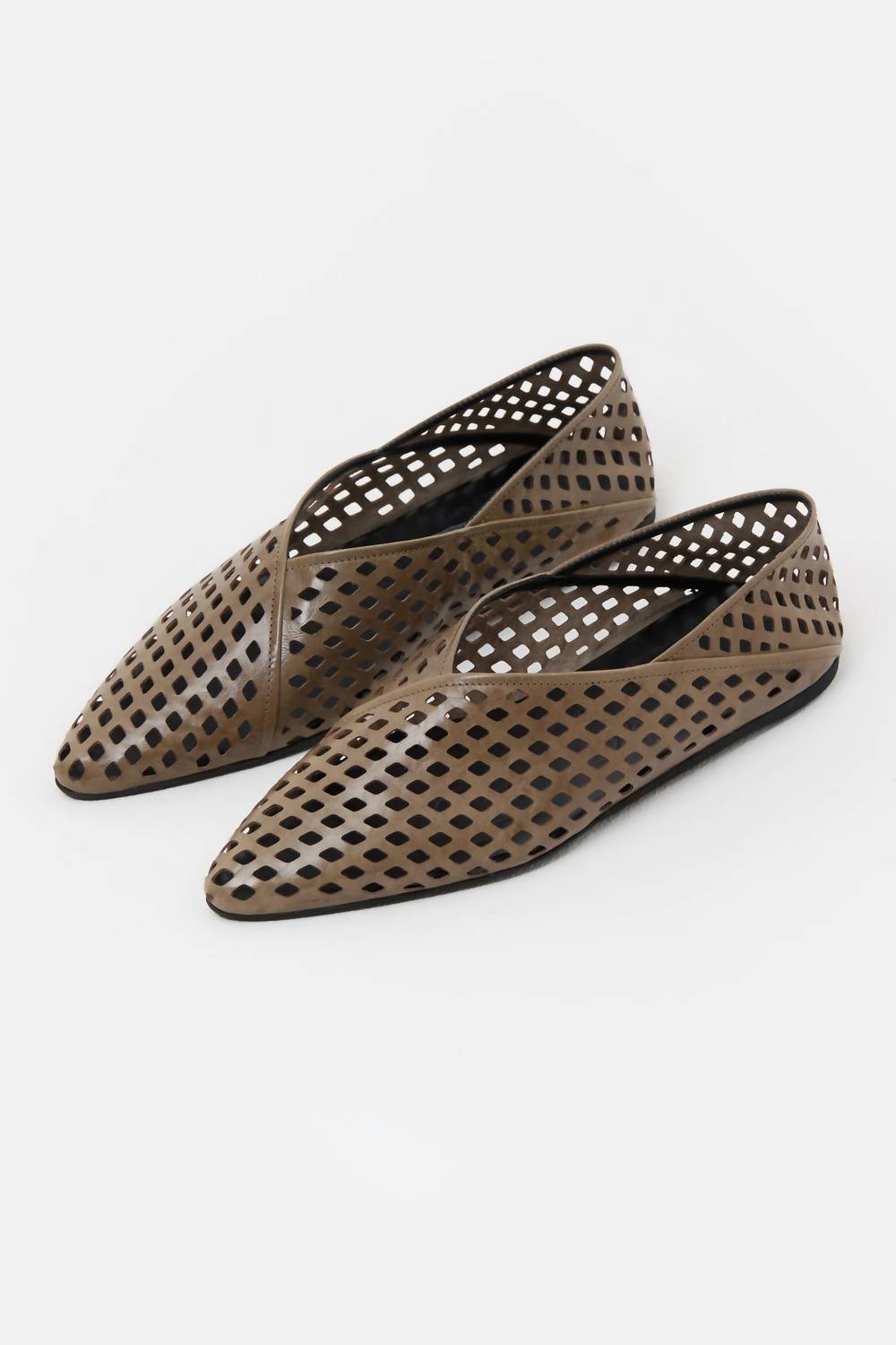 Closed - Women's Ballerina Shoe
