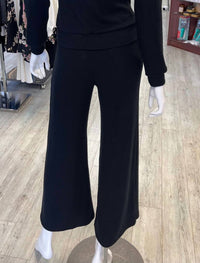 Red Haute - Women's Wide Leg Pant