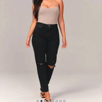 Abercrombie & Fitch - Curve Love High Rise Mom Jeans