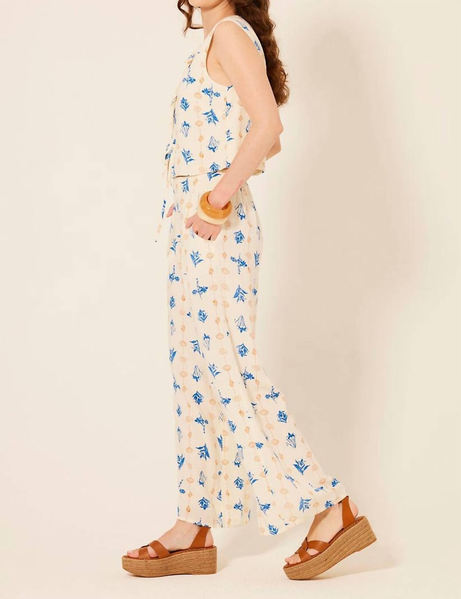 Bila77 - Cyrene Tie-front Vest