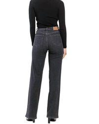 Judy Blue - Working Hard Jeans Curvy