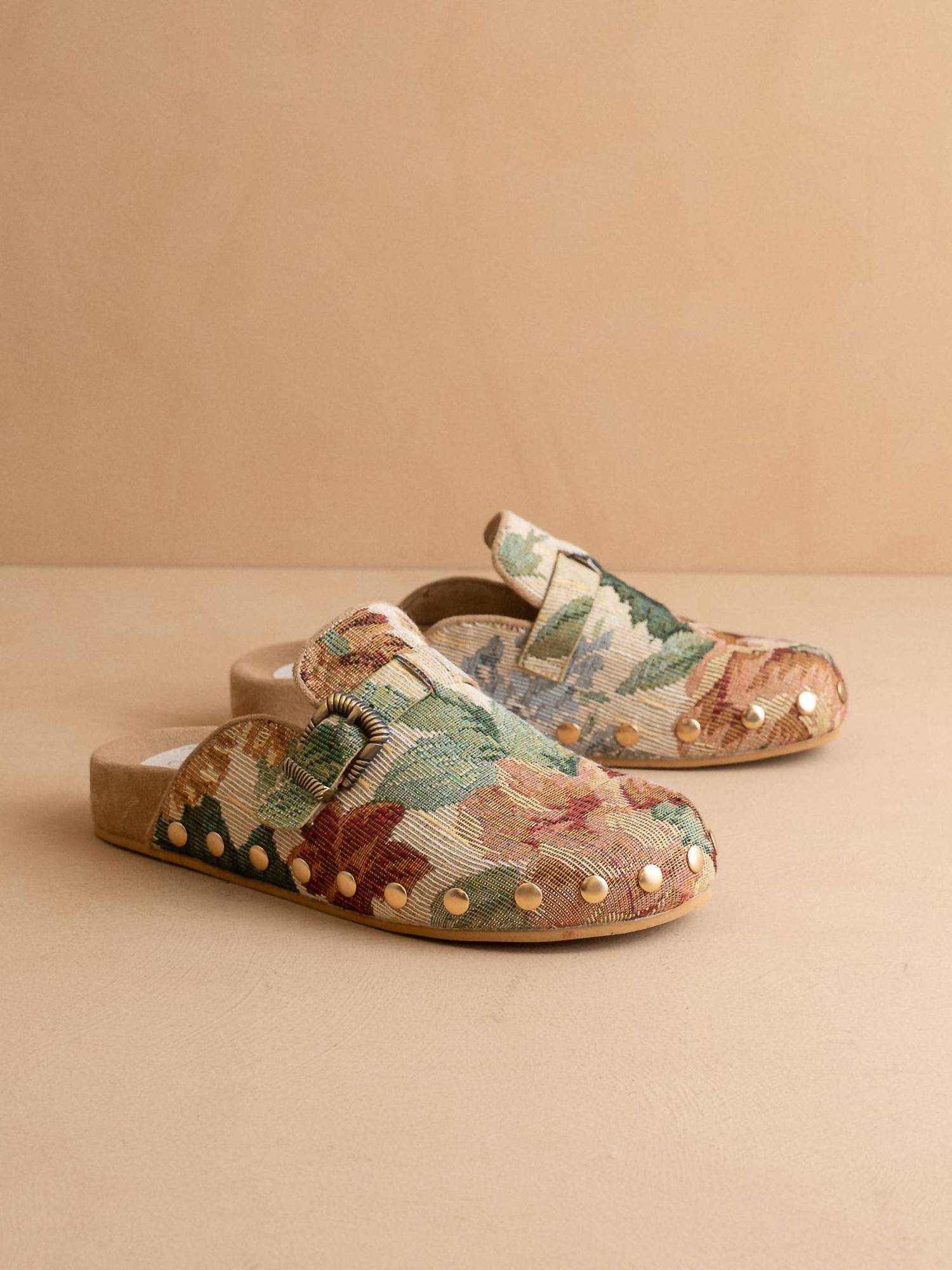 Oasis Society - Women's Toni Floral Tapestry Studded Buckle Clog