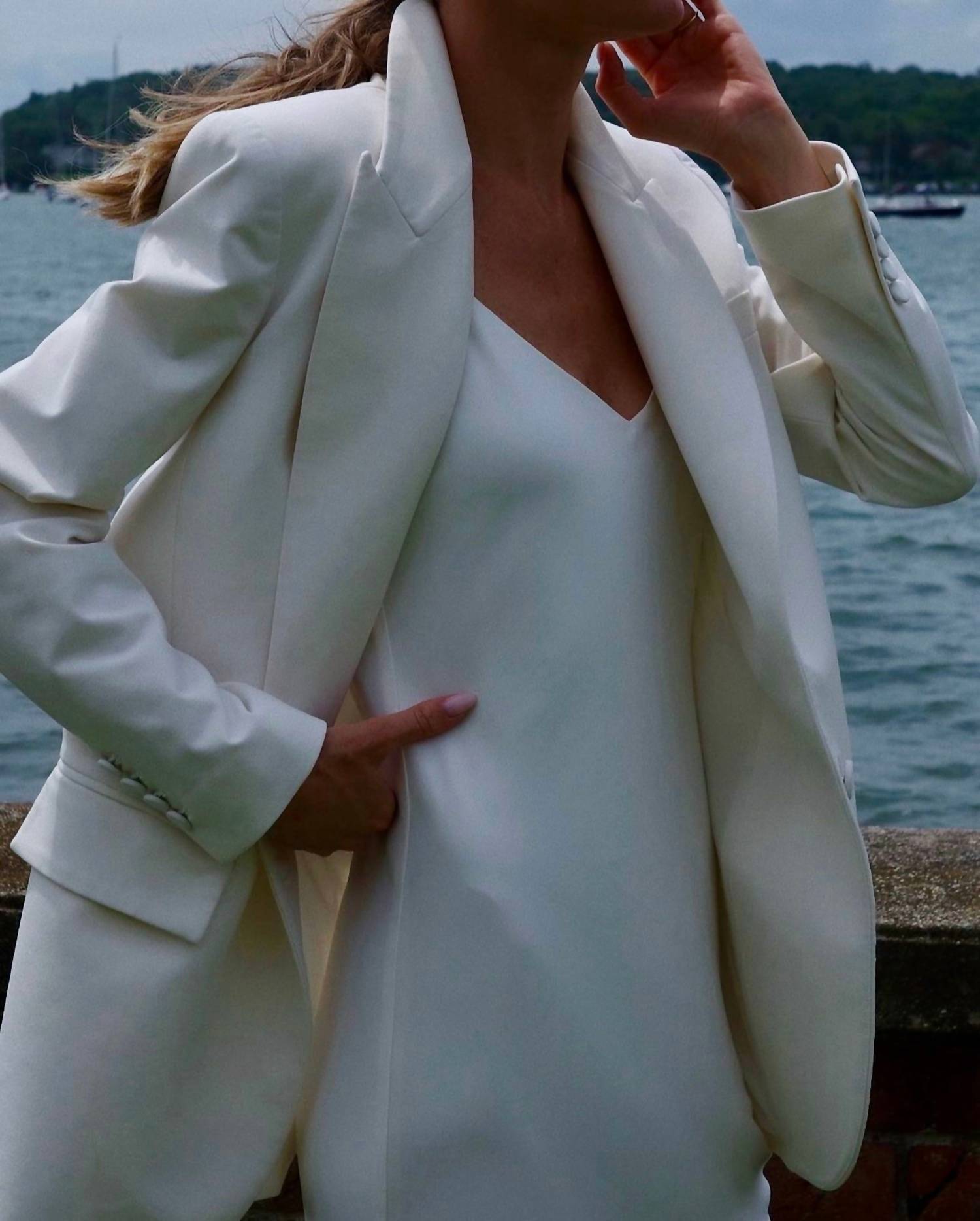 Jl27 - The Classic Blazer