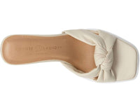 Chinese Laundry - Women's Gwinn Platform Heel