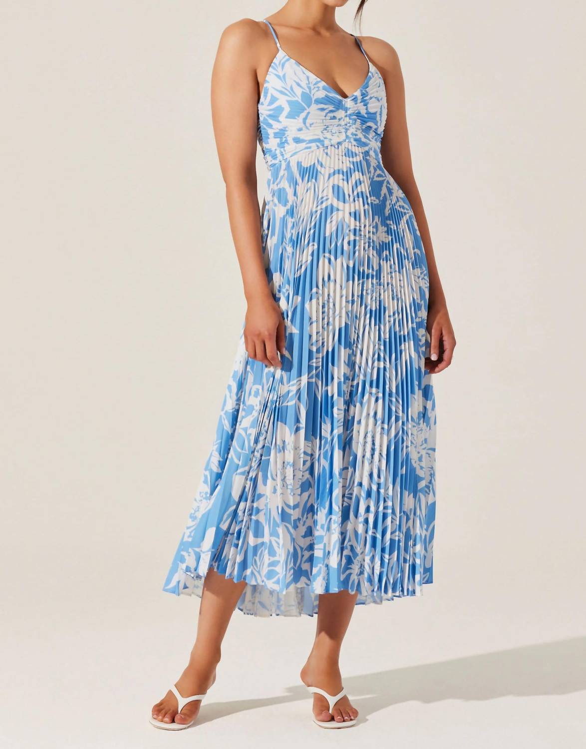 Astr - Blythe Floral Plisse Midi Dress