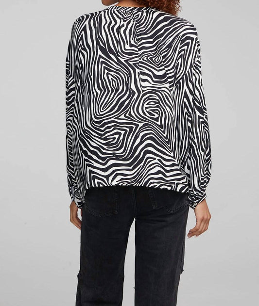 Chaser - Idol Long Sleeve Blouse