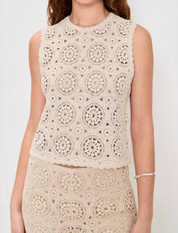 Frame - THE CROCHET TANK