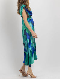 Miss Sparkling - Statement Shoulder Dress